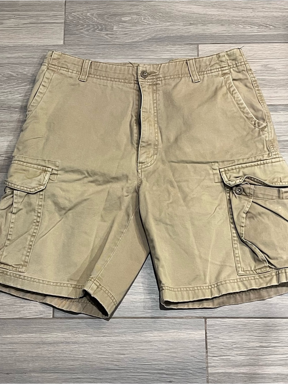 Nautica Mens Clipper Cargo Shorts Size 34 Relaxed Fit Beige/Sand Khaki